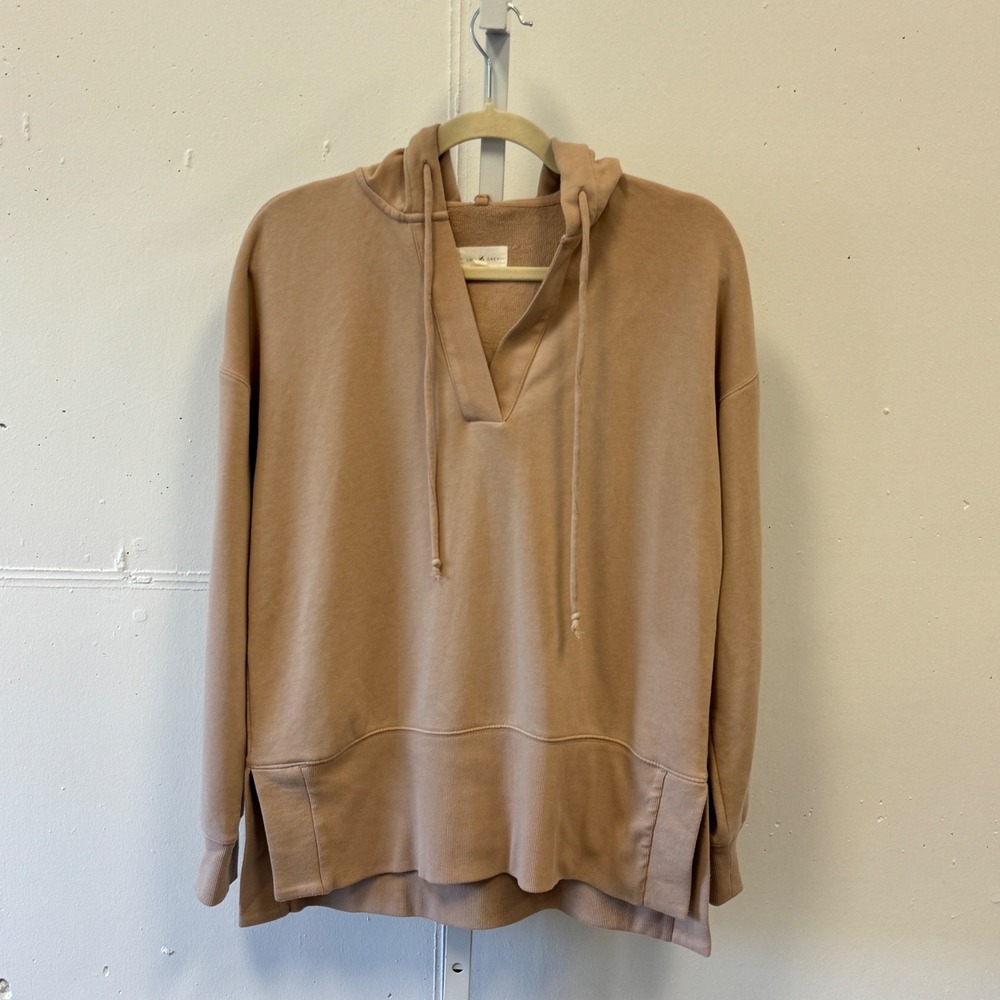 Lou & Grey Tan V-Neck Hoodie Sweatshirt Women's Small Loungewear Pullover 733